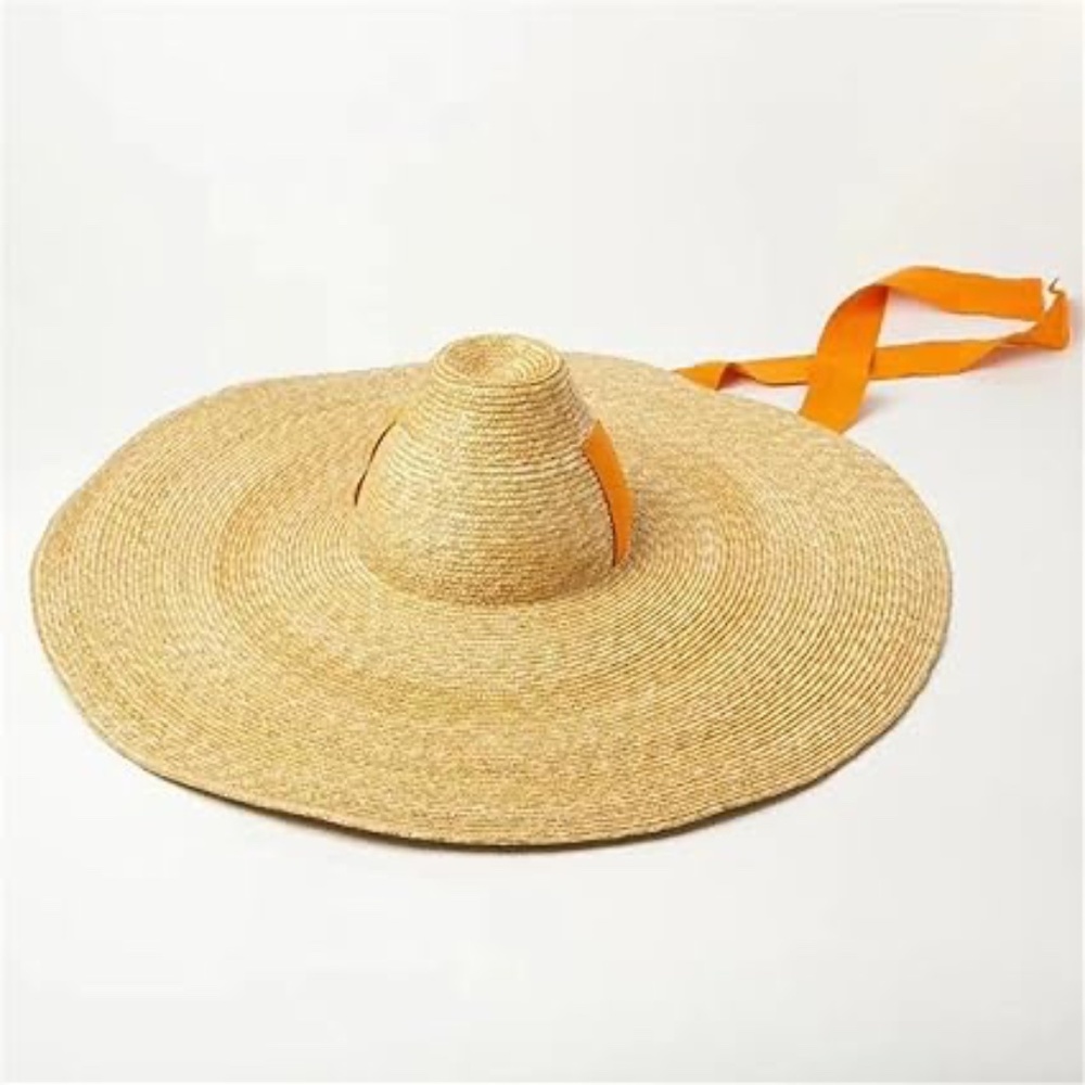 Beautiful Sun Hat - Picture 3 of 3